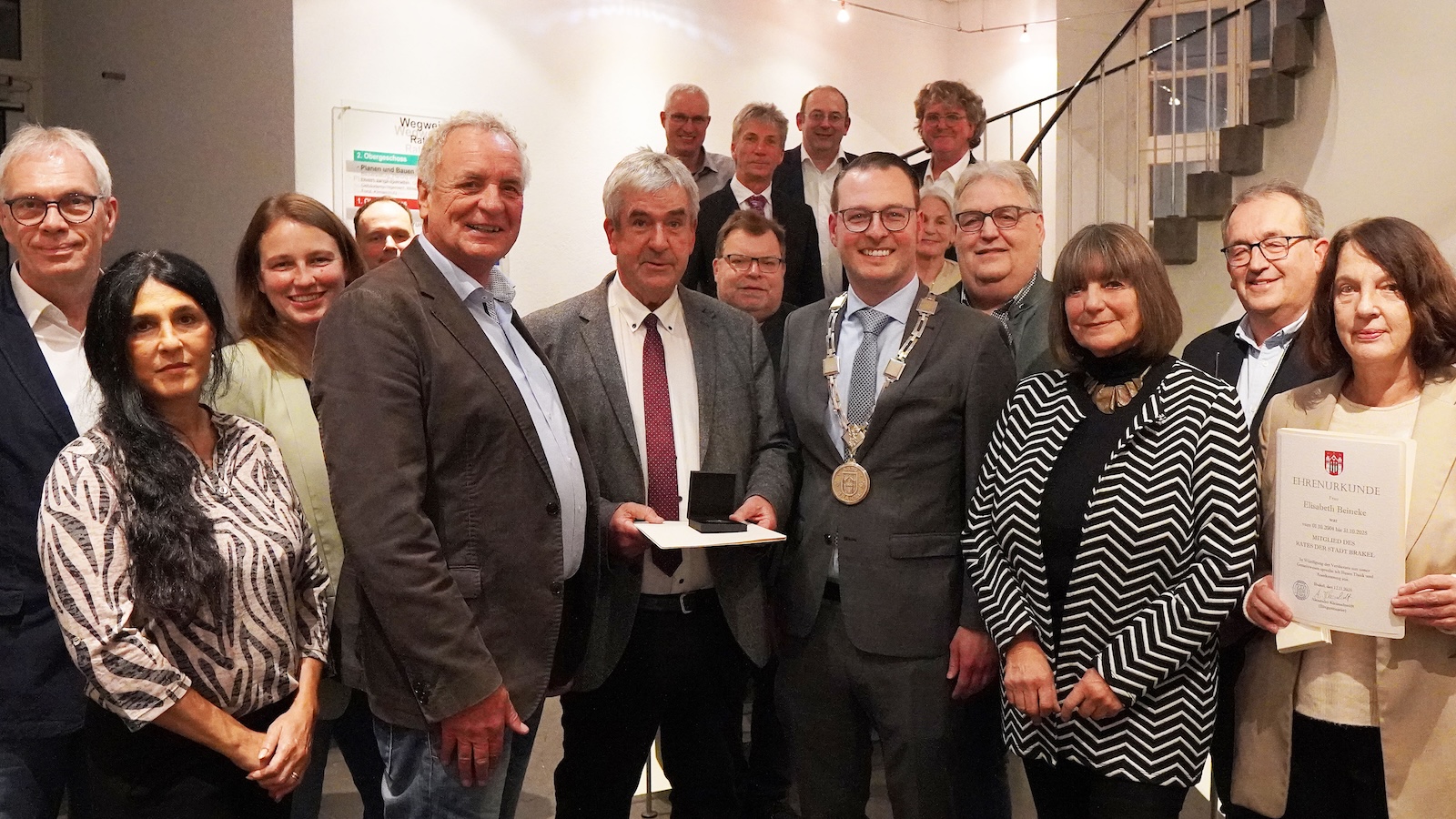 Auszeichnung für langjährige Mitgliedschaft im Rat der Stadt Brakel