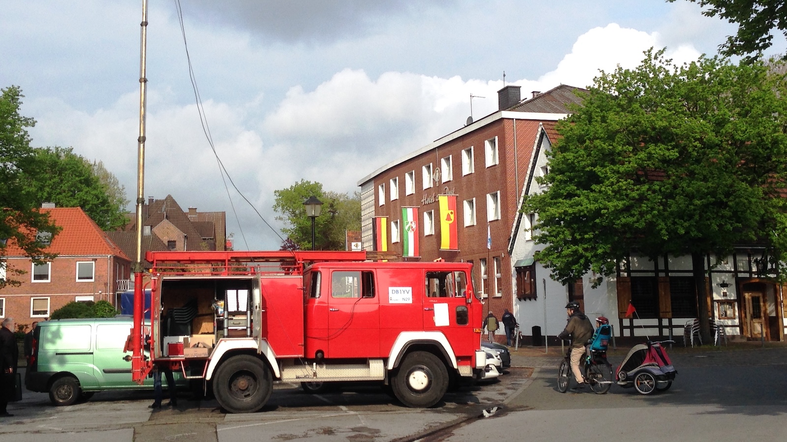 Funktechnik zum Anfassen: Infoabend und Lehrgang in Bad Driburg